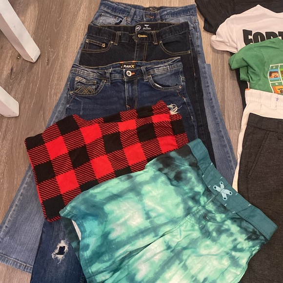 Boys size 10/12(mostly 12) bundle of 15 items - Picture 2 of 4